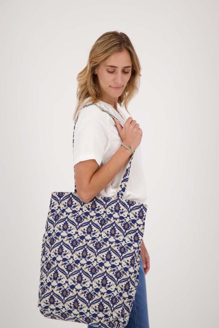 Tassen Zusss | Zusss Katoenen Shopper Met Print Zand