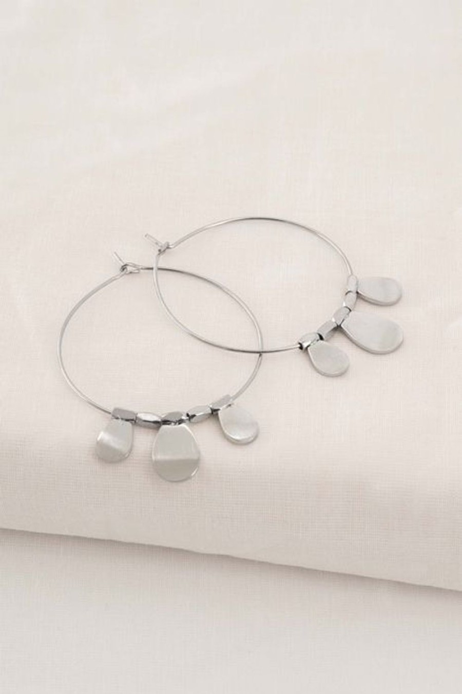 Mooimakers Zusss | Zusss Oorbel Met Druppeltjes Zilver
