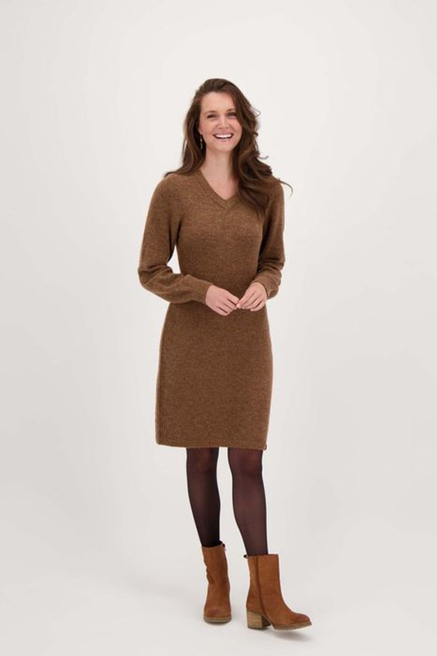 Kleding Zusss | Zusss Gebreide Jurk Met V-Hals Hazelnootbruin