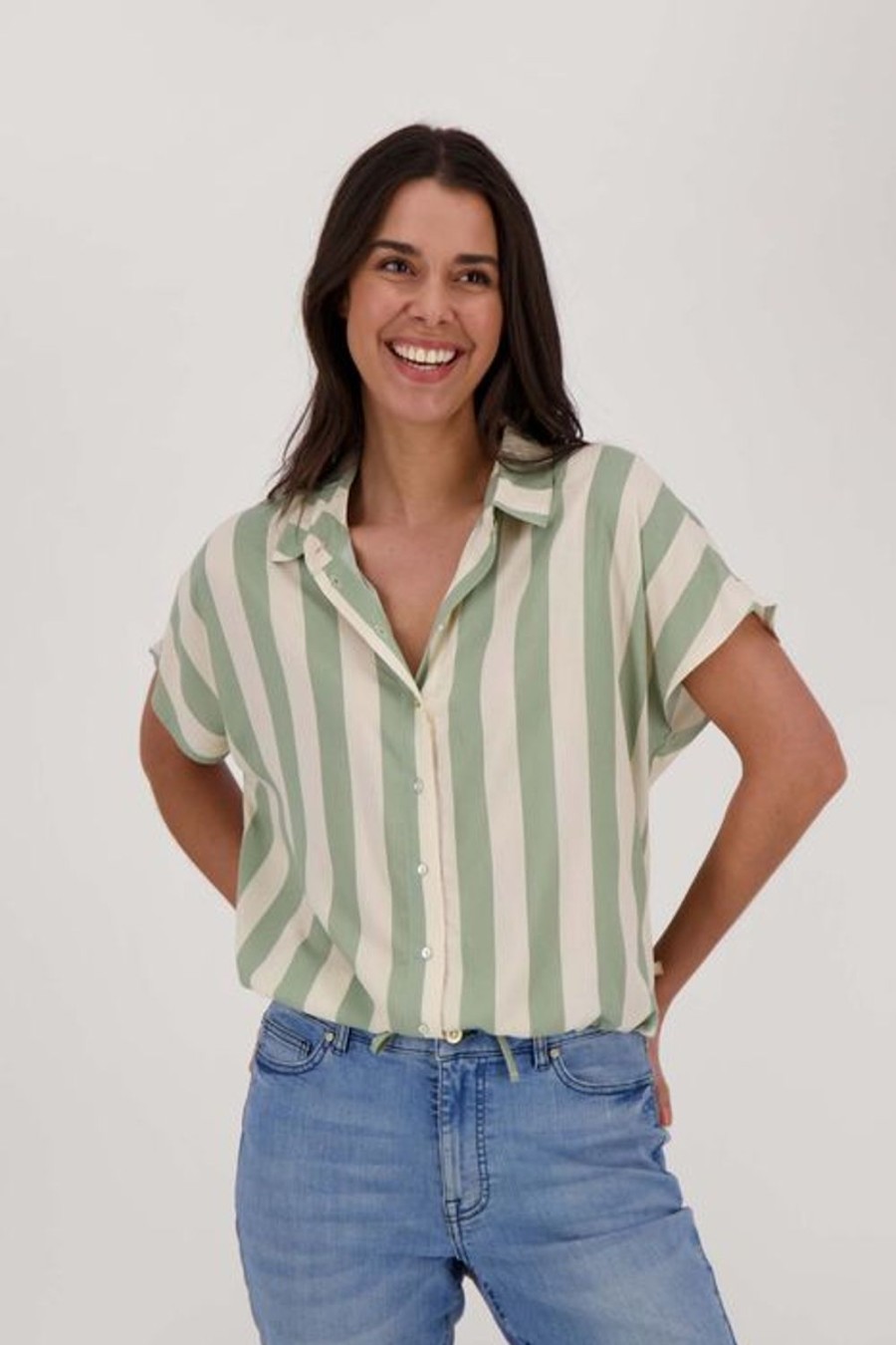Kleding Zusss | Zusss Blouse Korte Mouw Met Streep Saliegroen/Ecru